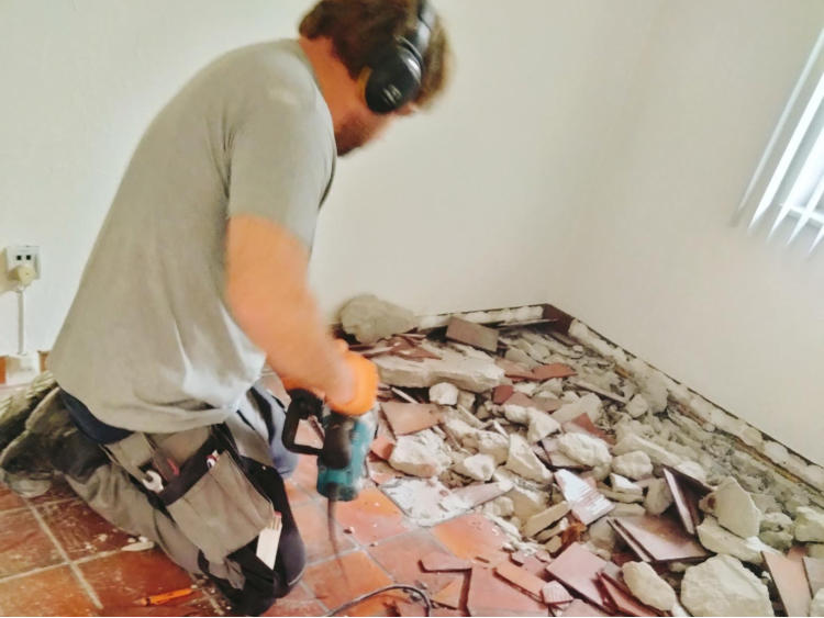 Berlaar — dakisolatie en gyprocwerken in een gerenoveerde woning